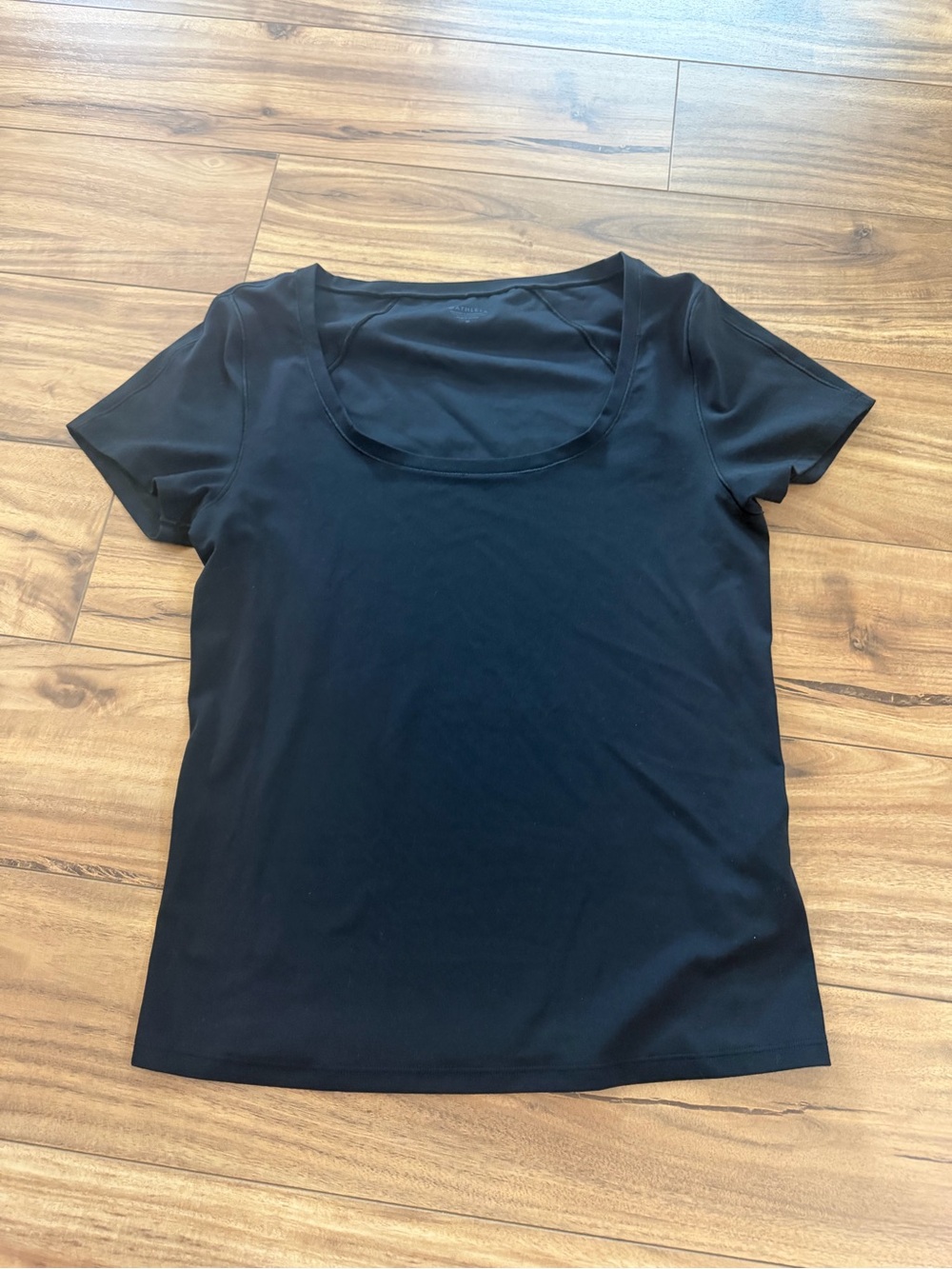 Athleta Black Scoop Neck Short Sleeve Tee